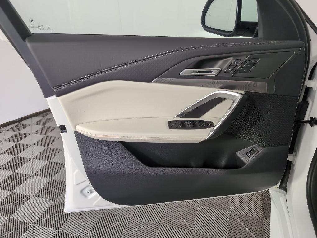 new 2025 BMW X2 car, priced at $50,035