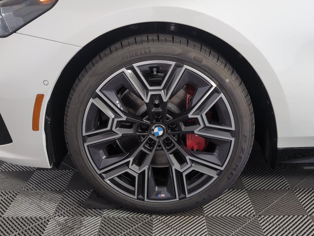 new 2026 BMW 540 car, priced at $78,565