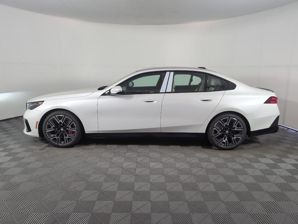 new 2026 BMW 540 car, priced at $78,565