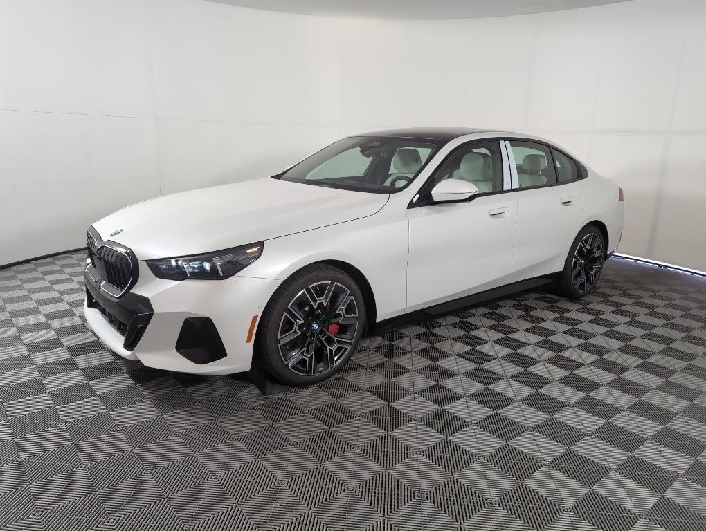 new 2026 BMW 540 car, priced at $78,565