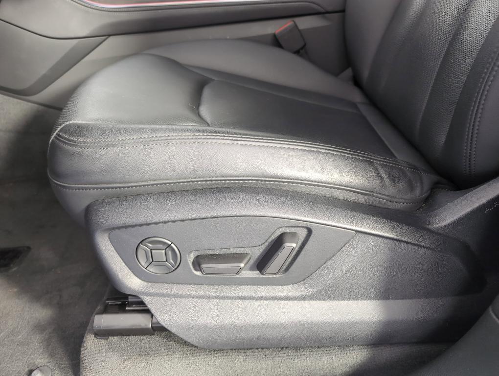 used 2023 Audi Q7 car, priced at $44,698