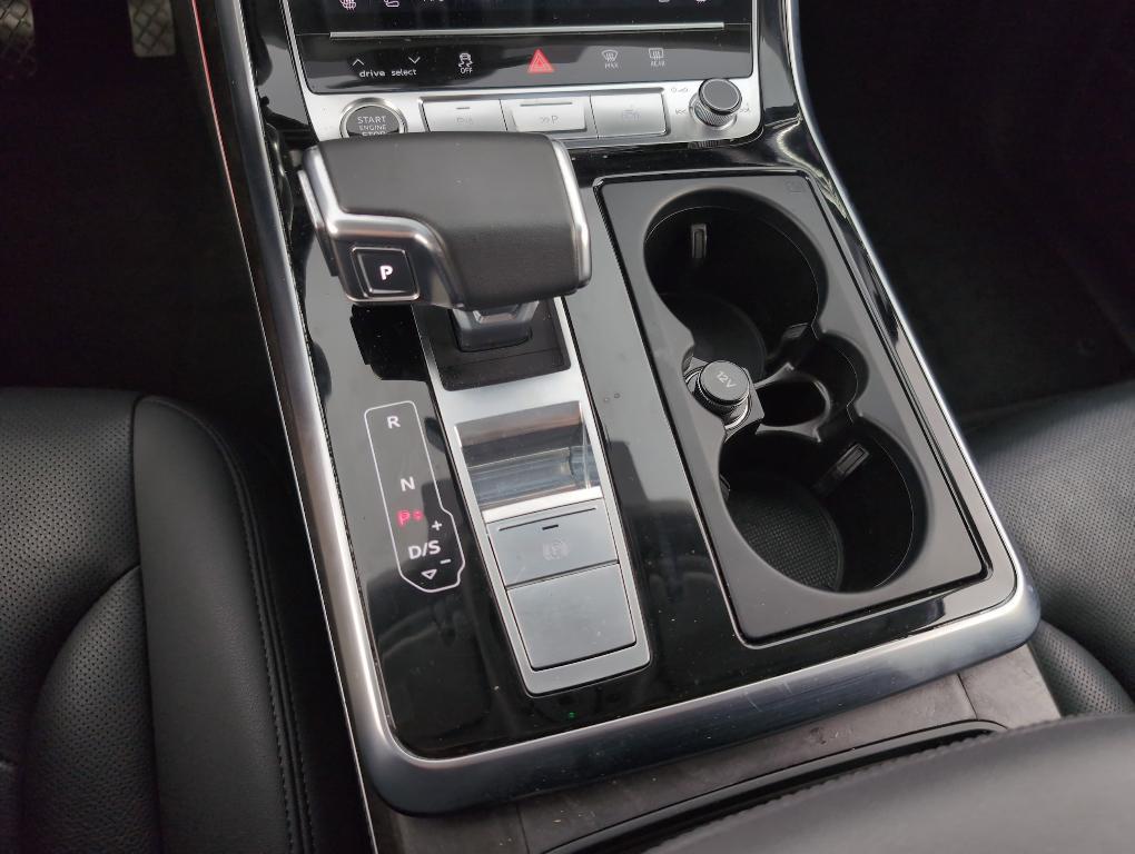 used 2023 Audi Q7 car, priced at $44,698