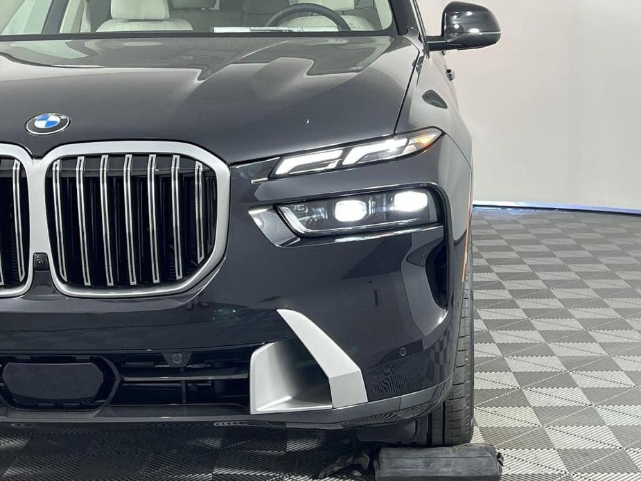 new 2025 BMW X7 car, priced at $96,035