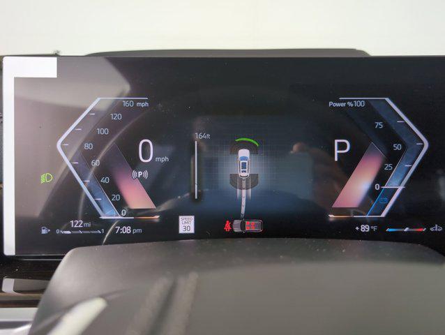 new 2026 BMW X7 car, priced at $97,380