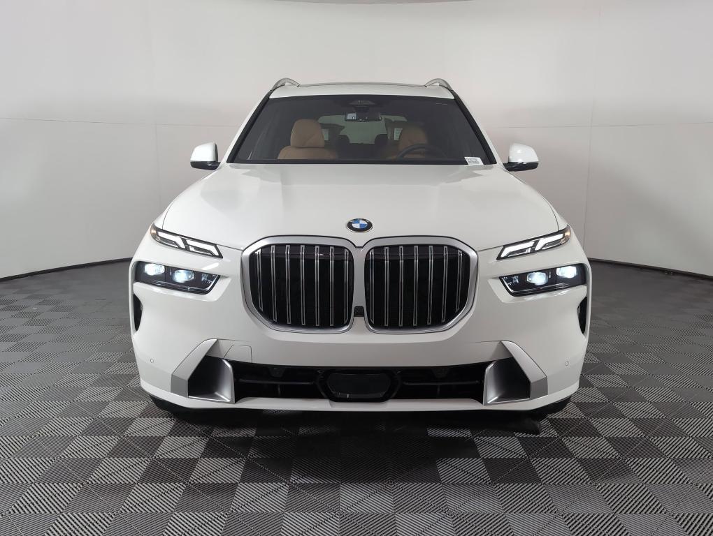 new 2026 BMW X7 car, priced at $97,380
