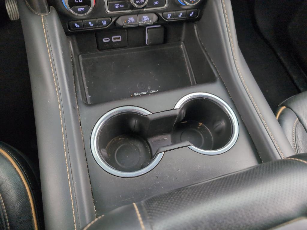 used 2021 GMC Yukon car, priced at $45,996