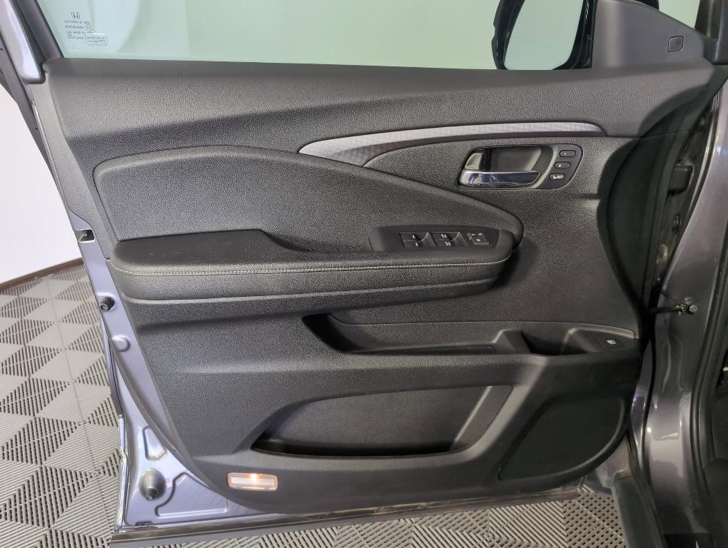 used 2021 Honda Ridgeline car, priced at $28,999