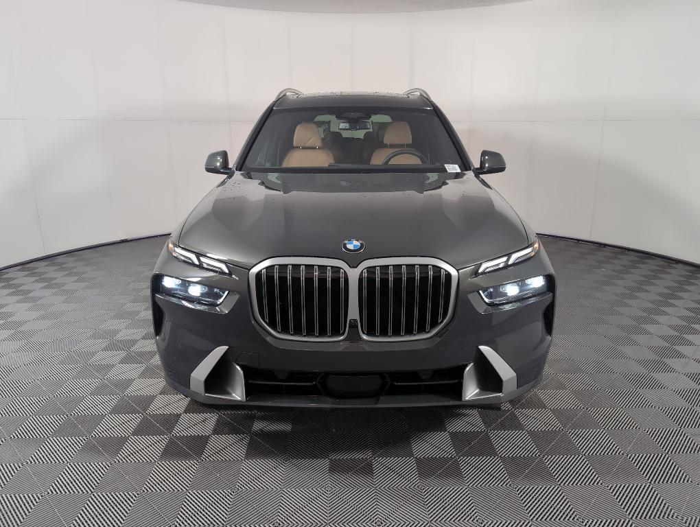 new 2026 BMW X7 car, priced at $97,550
