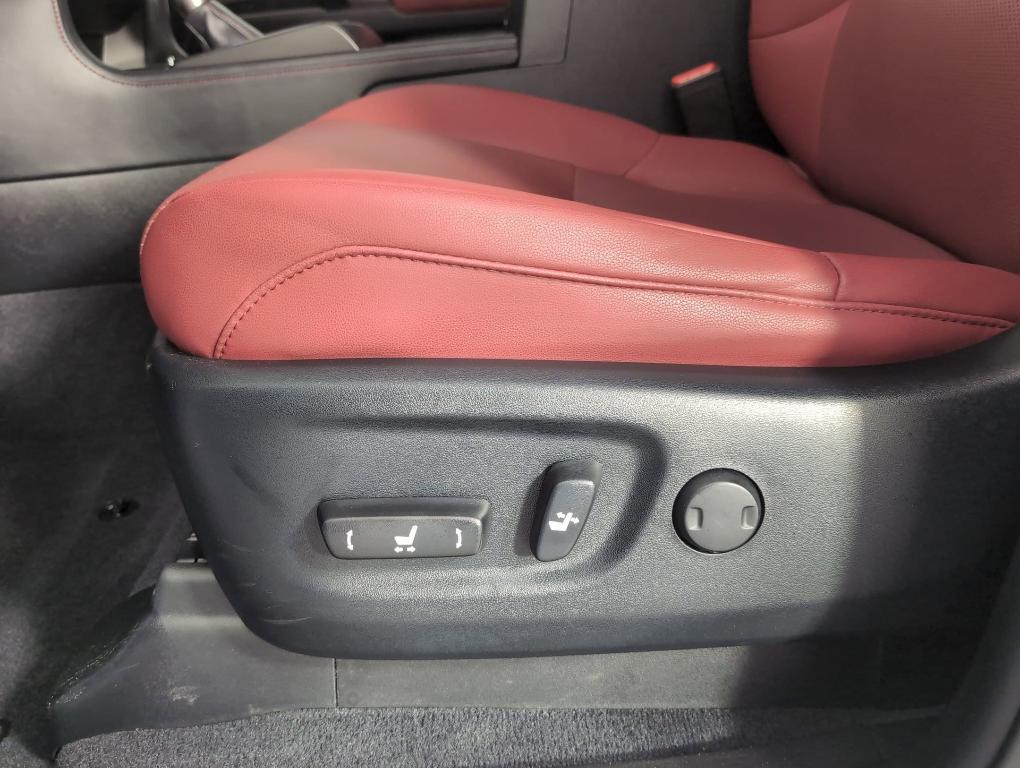 used 2022 Lexus GX 460 car, priced at $46,998