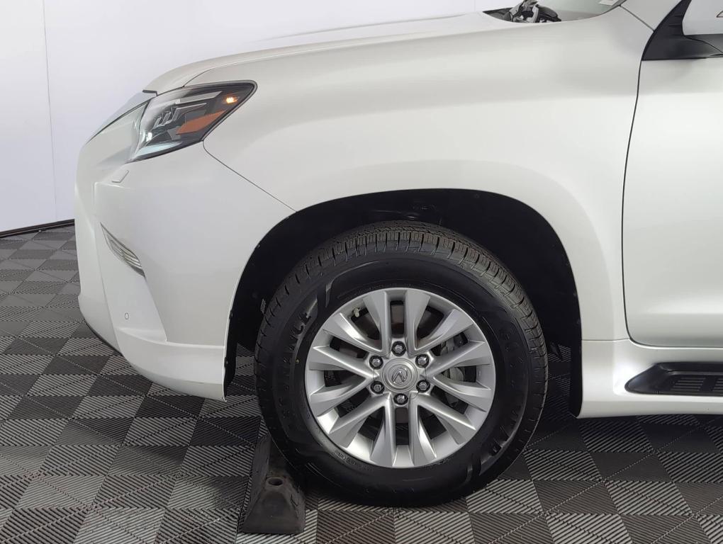 used 2022 Lexus GX 460 car, priced at $46,998