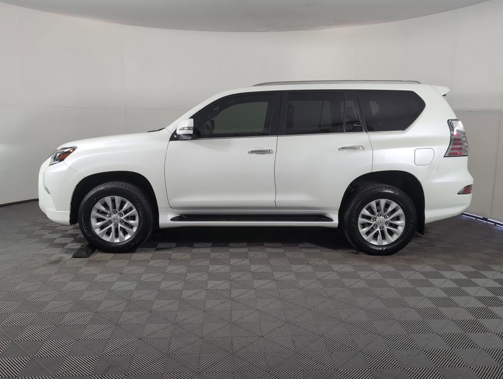 used 2022 Lexus GX 460 car, priced at $46,998