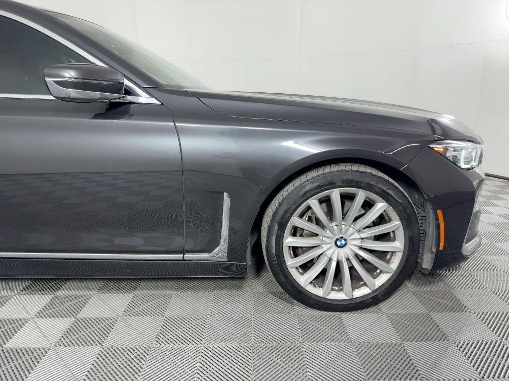 used 2022 BMW 740 car, priced at $37,999