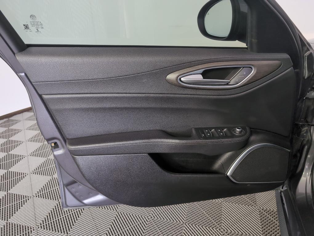 used 2022 Alfa Romeo Giulia car, priced at $21,298