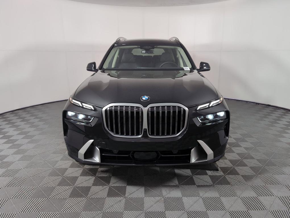 new 2026 BMW X7 car, priced at $91,265
