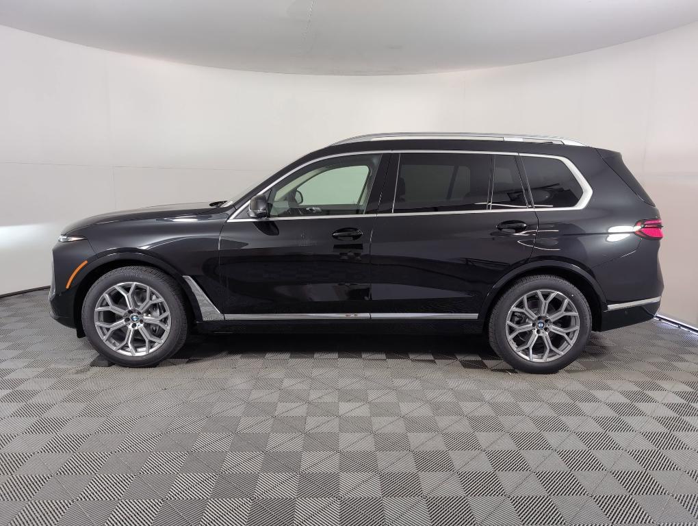 new 2026 BMW X7 car, priced at $91,265