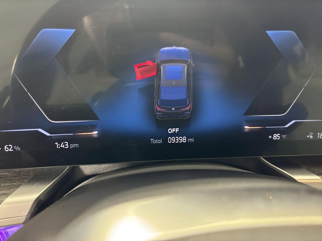 used 2024 BMW i7 car, priced at $81,996