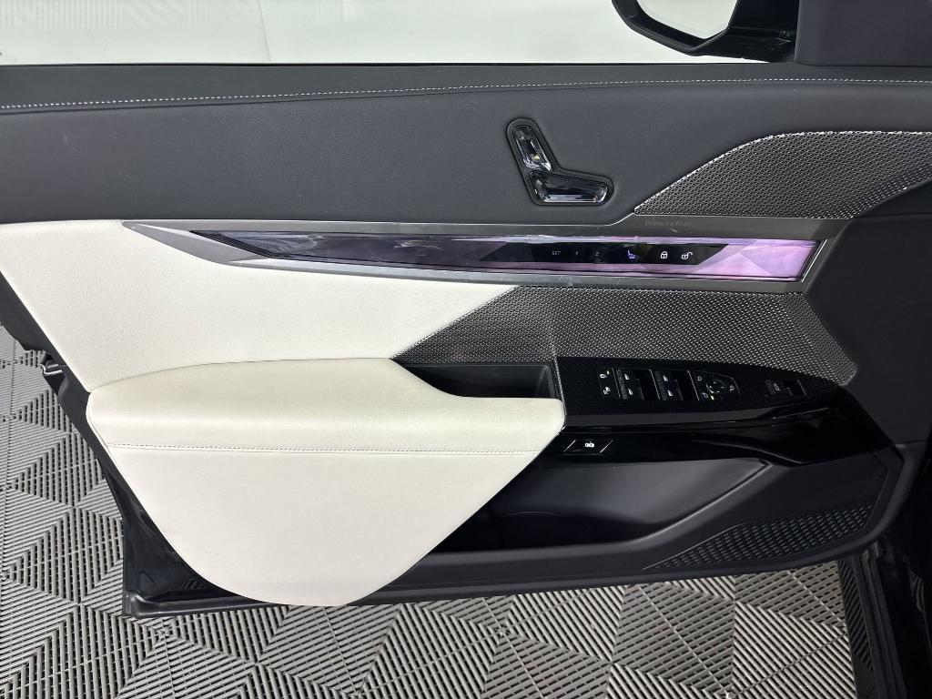 used 2024 BMW i7 car, priced at $81,996