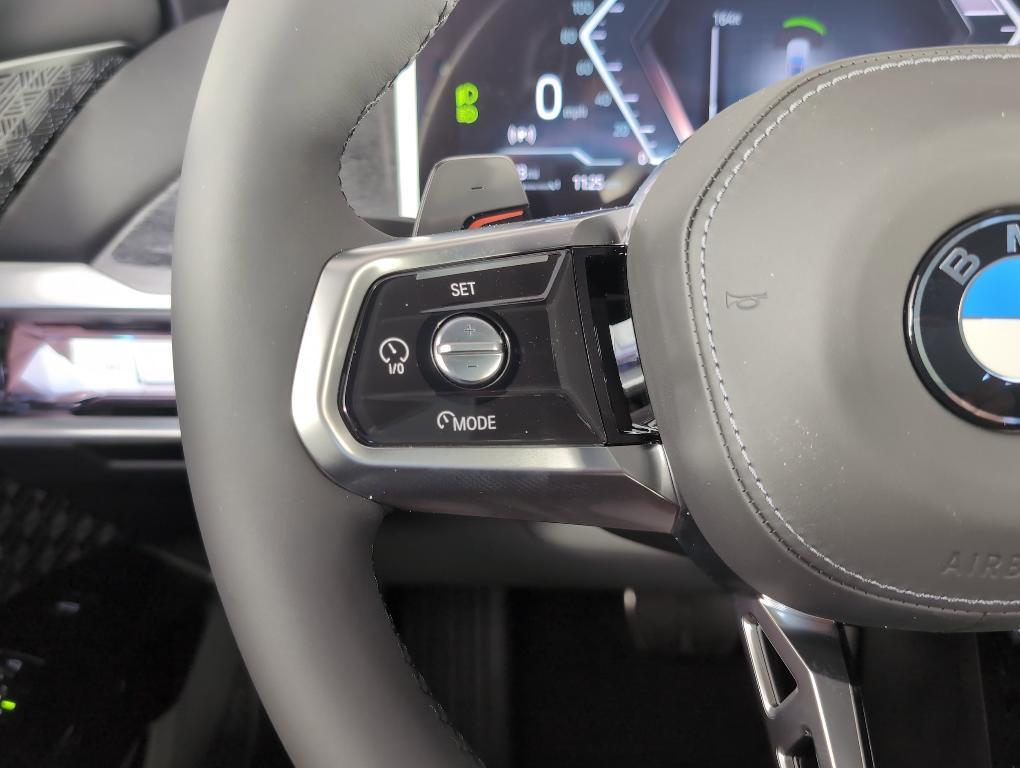 new 2025 BMW 760 car, priced at $149,875
