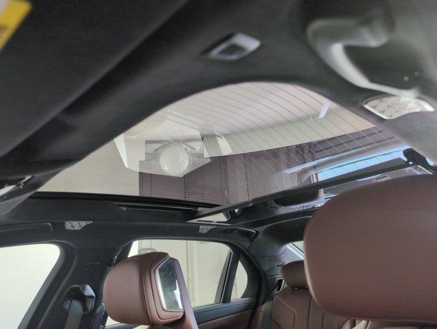 new 2025 BMW 760 car, priced at $149,875