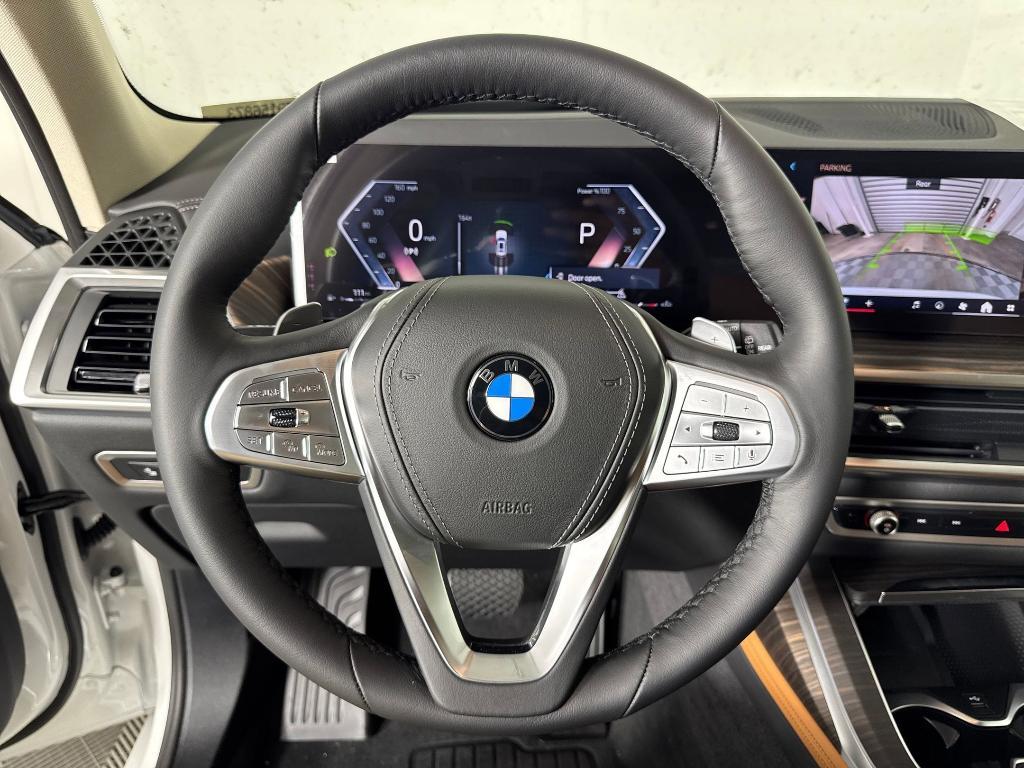 new 2026 BMW X7 car, priced at $95,530