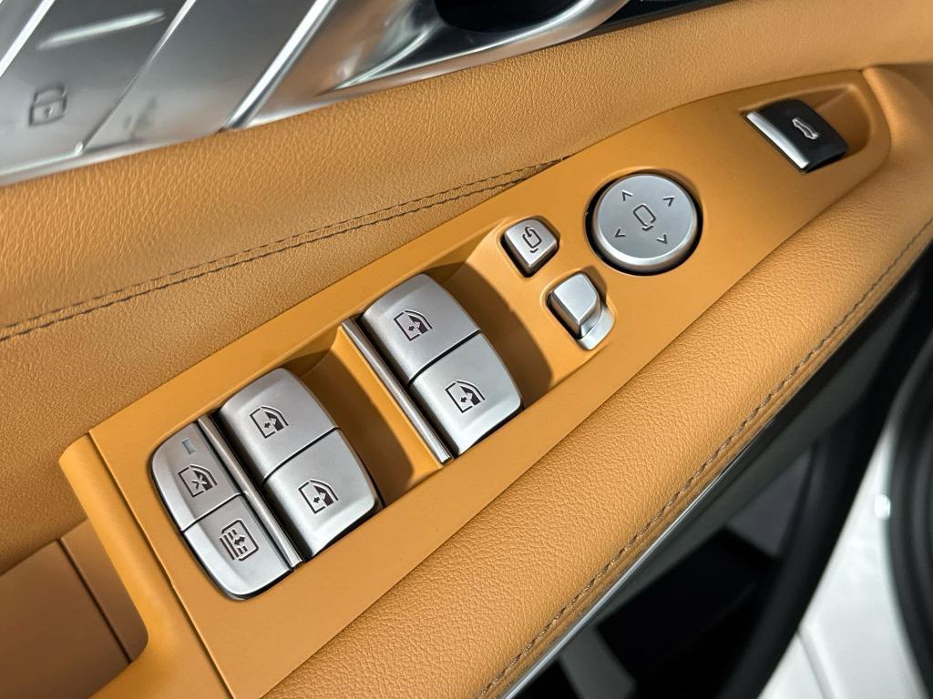 new 2026 BMW X7 car, priced at $95,530