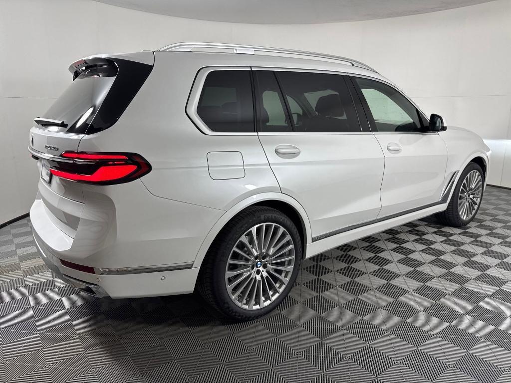 new 2026 BMW X7 car, priced at $95,530
