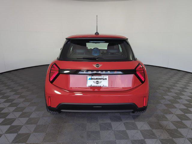 used 2025 MINI Hardtop car, priced at $28,591
