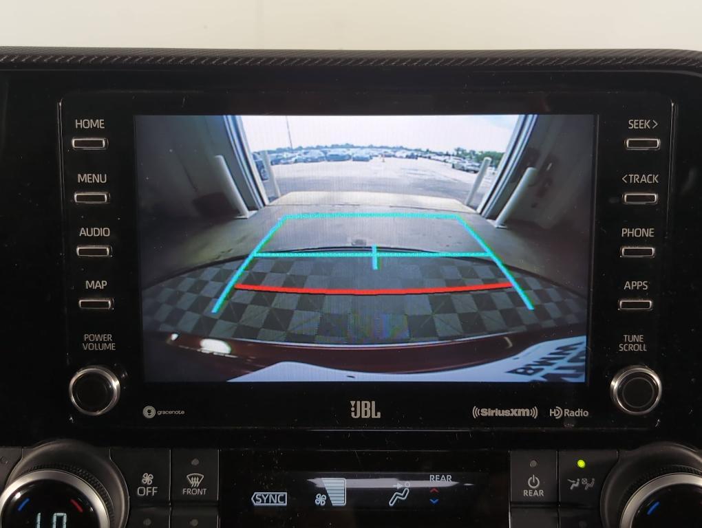 used 2021 Toyota Highlander car, priced at $31,999