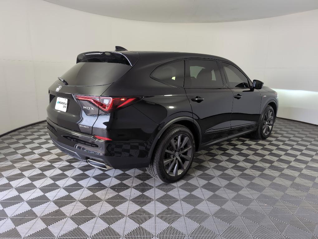 used 2025 Acura MDX car, priced at $55,999