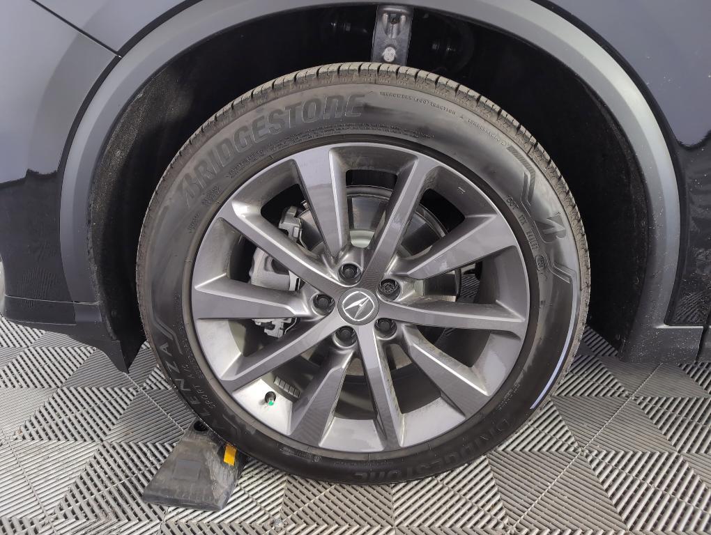 used 2025 Acura MDX car, priced at $55,999