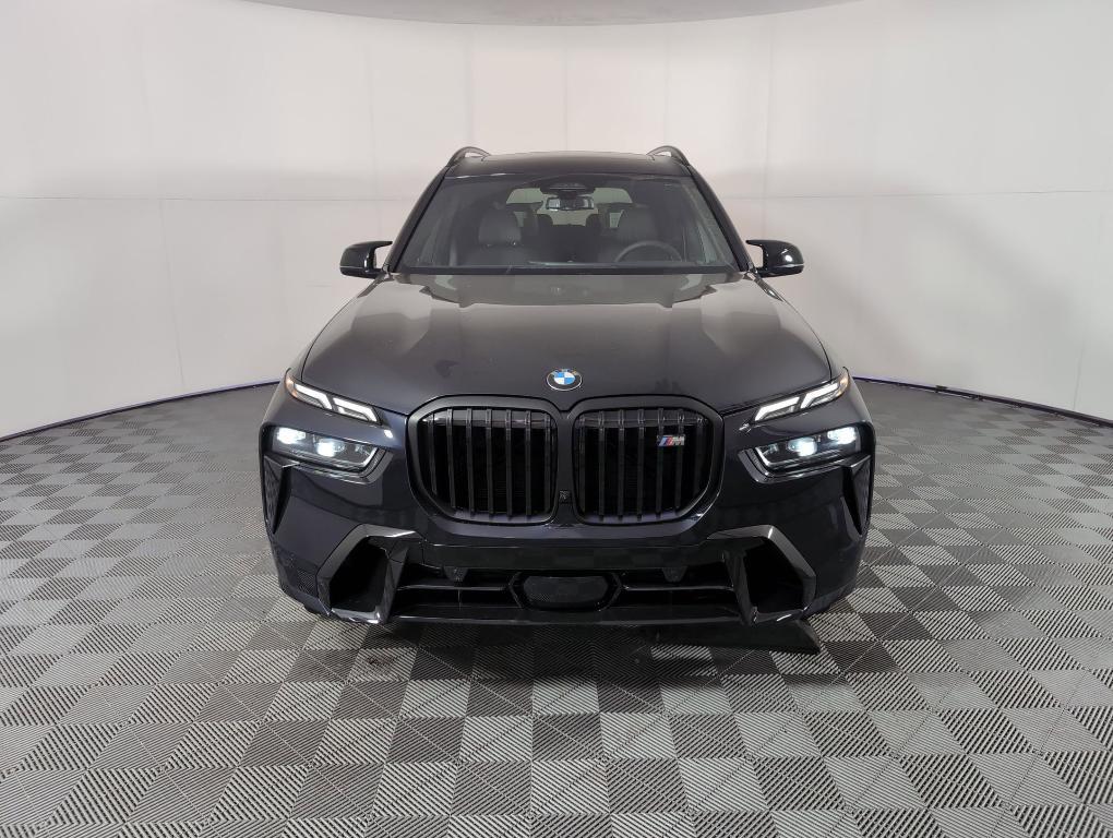 new 2026 BMW X7 car, priced at $122,425