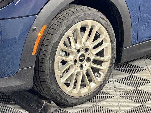 used 2025 MINI Hardtop car, priced at $29,981