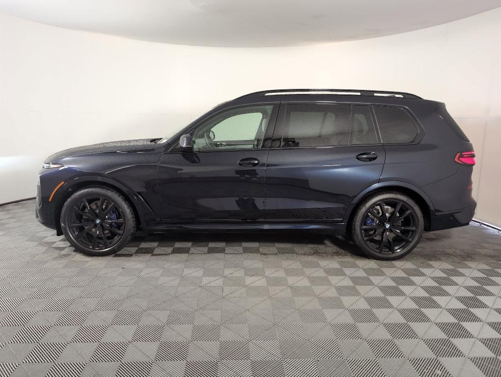 new 2026 BMW X7 car, priced at $96,680