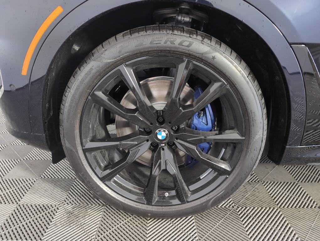 new 2026 BMW X7 car, priced at $96,680