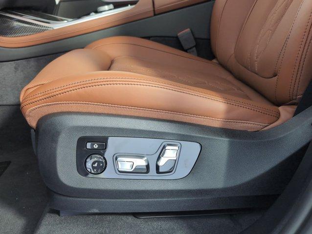 new 2026 BMW X7 car, priced at $123,550