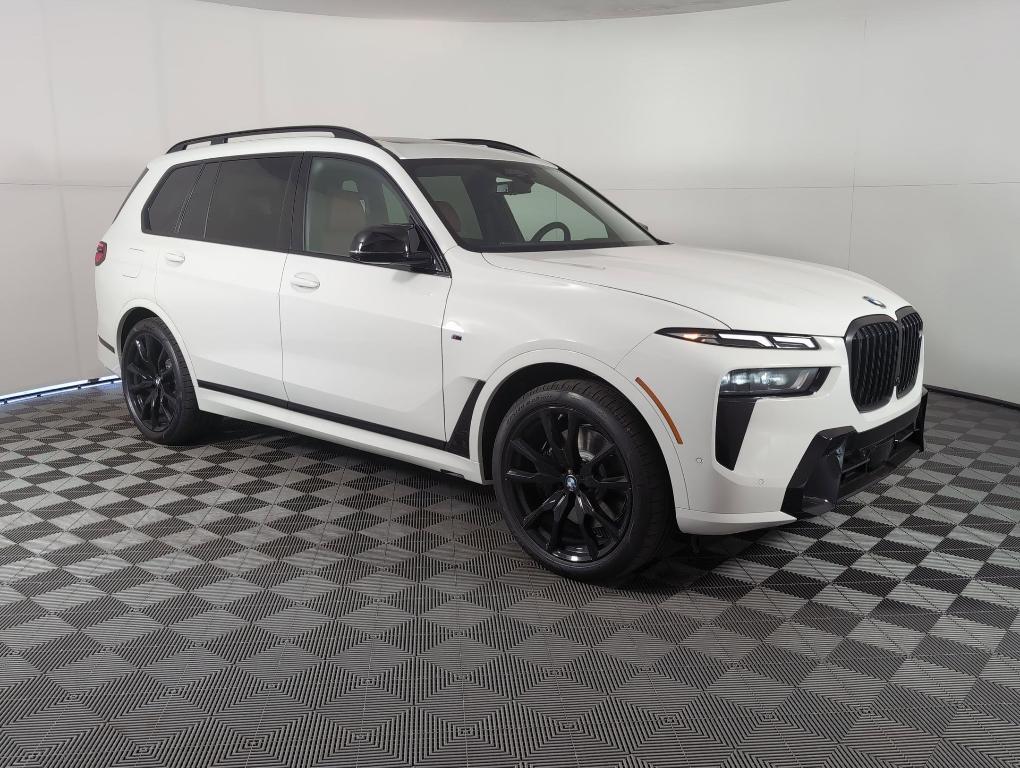 new 2026 BMW X7 car, priced at $123,550
