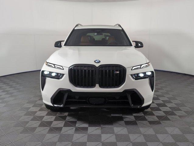new 2026 BMW X7 car, priced at $123,550