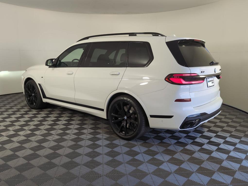new 2026 BMW X7 car, priced at $123,550