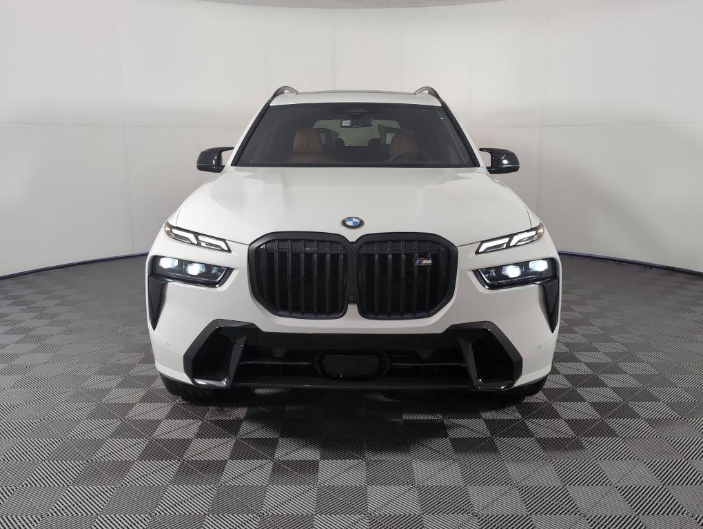 new 2026 BMW X7 car, priced at $123,550