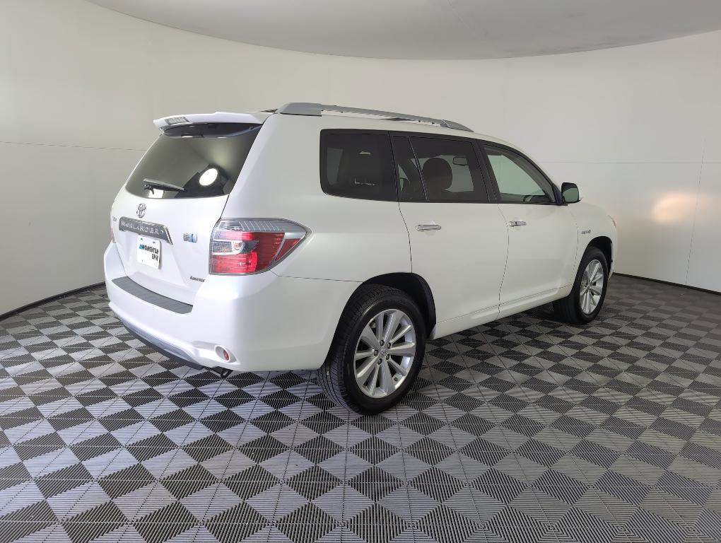 used 2008 Toyota Highlander Hybrid car, priced at $7,698