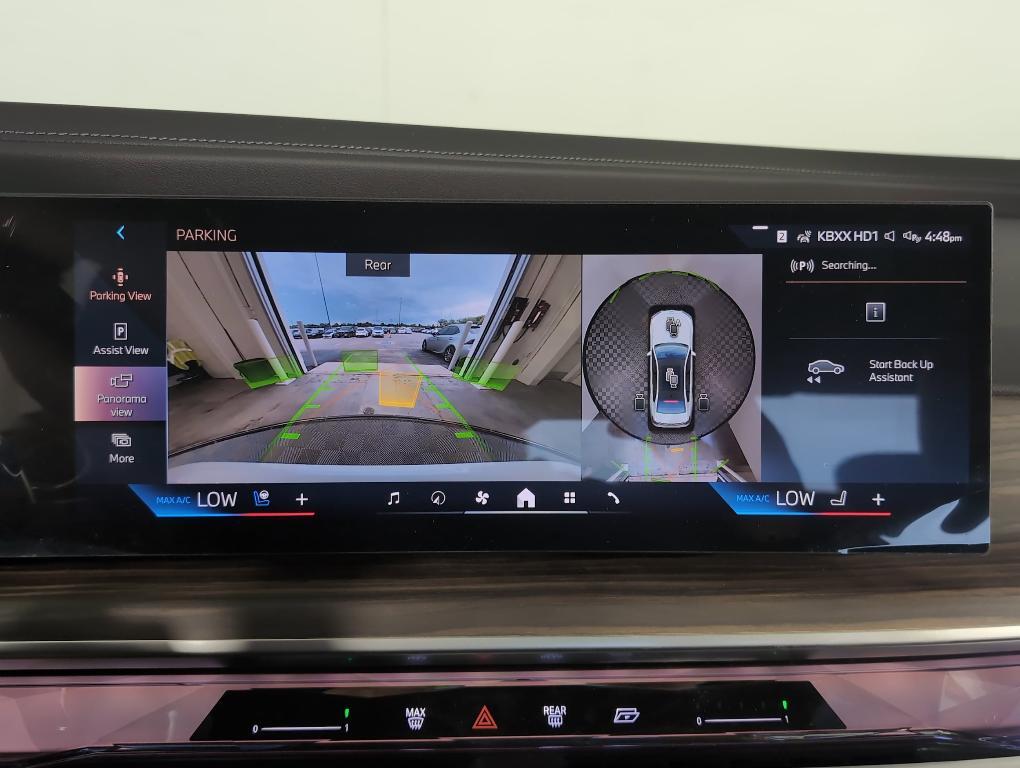 new 2025 BMW 760 car, priced at $132,125