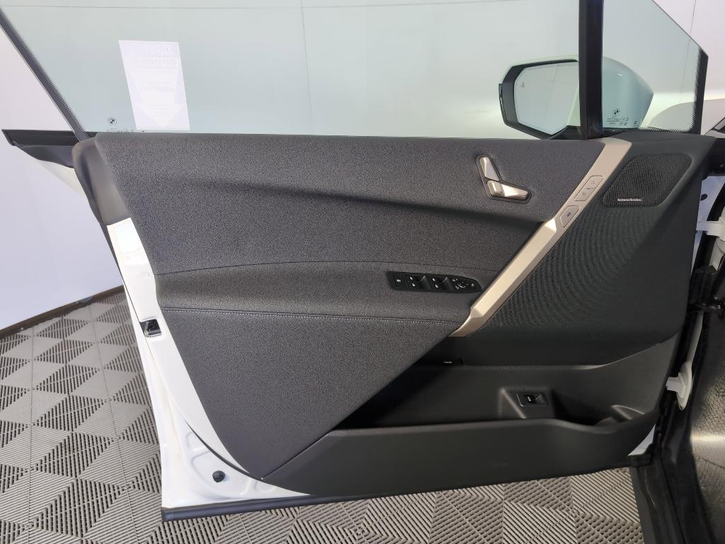 new 2025 BMW iX car, priced at $90,675