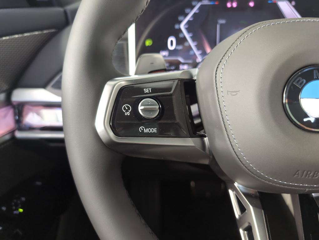 new 2025 BMW 760 car, priced at $132,225