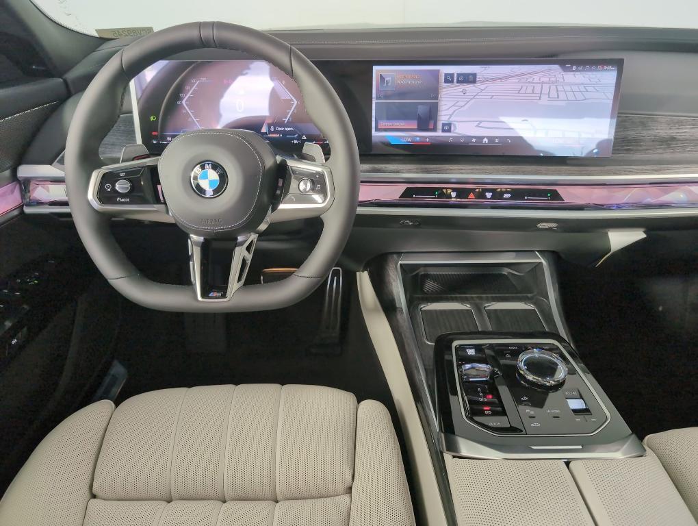 new 2025 BMW 760 car, priced at $132,225