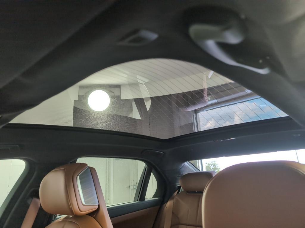 new 2025 BMW i7 car, priced at $135,375