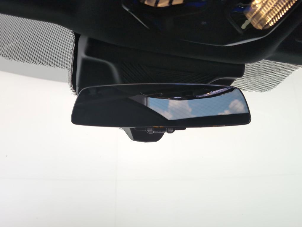 new 2025 BMW i7 car, priced at $110,925