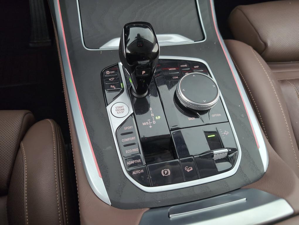 used 2022 BMW X7 car, priced at $55,498