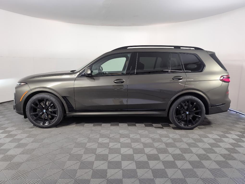 new 2026 BMW X7 car, priced at $98,130