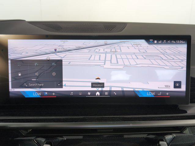 new 2026 BMW X7 car, priced at $95,580