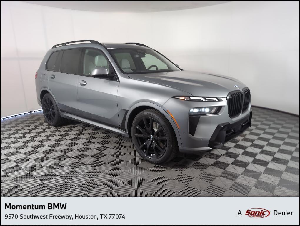 new 2026 BMW X7 car, priced at $95,580